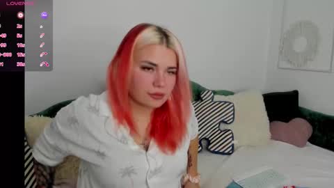 Maria  online show from November 28, 9:51 pm