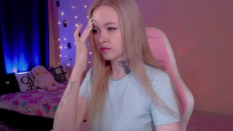 Mable online show from June 27, 11:44 pm