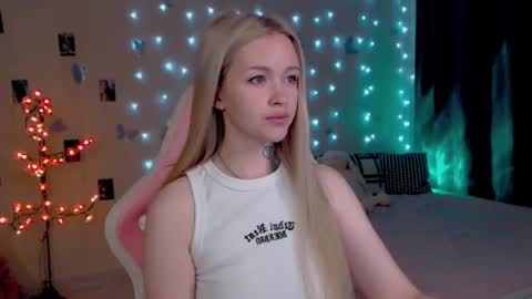 Mable online show from July 25, 2:18 am
