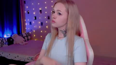 Mable online show from June 24, 1:04 am