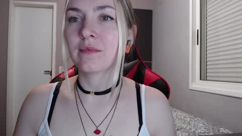 Snapshot of naughty_popa chatting on January 13, 2:28 am Ann online show from January 13, 2:28 am