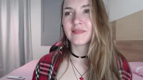 Snapshot of naughty_popa chatting on February 22, 3:12 am Ann online show from February 22, 3:12 am