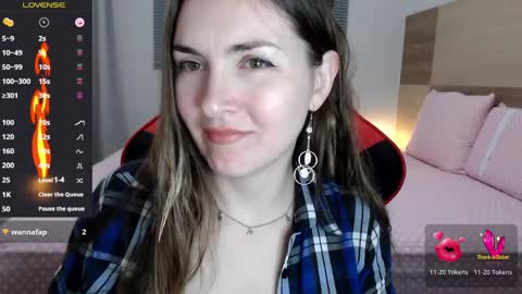 Ann online show from April 29, 6:24 pm