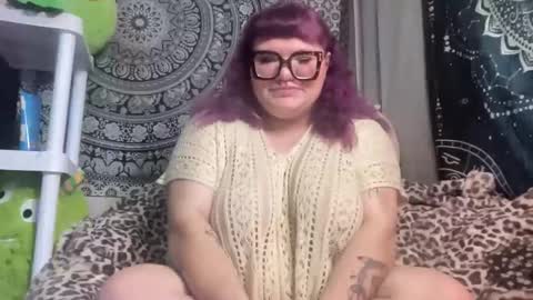 Naughty Girl online show from March 26, 1:24 pm