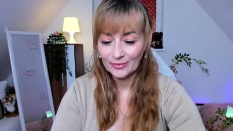 Milana - on air every day except Wednesday from 9 pm to 4 am European time online show from October 4, 9:08 pm