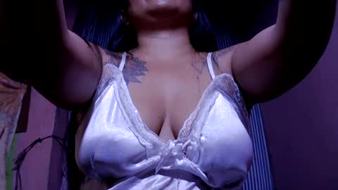 naughtymom_33 online show from July 30, 8:26 am