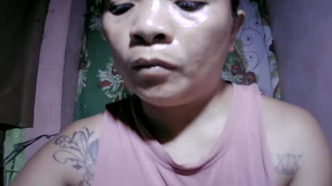 naughtymom_33 online show from June 20, 11:30 pm