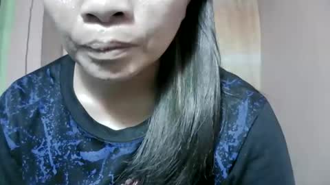 naughtymom_33 online show from November 27, 2:03 am