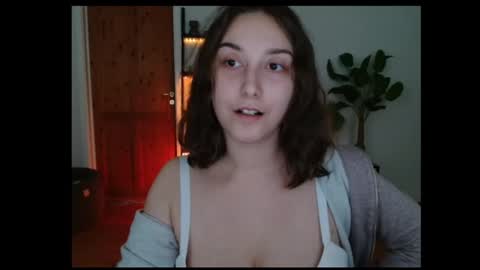 Snapshot of naughtyrapunzel7 chatting on December 16, 10:29 am Ella - Naughty Rapunzel online show from December 16, 10:29 am