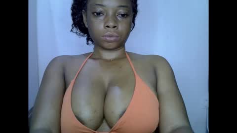 Snapshot of naughtyxcuntx chatting on October 10, 7:35 am naughtyxcuntx online show from October 10, 7:35 am