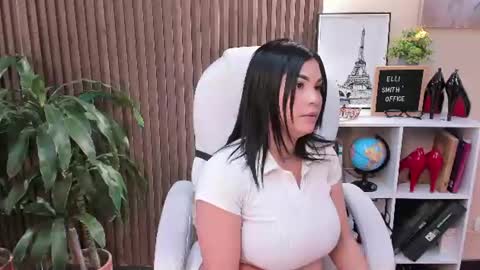         online show from July 5, 5:18 pm