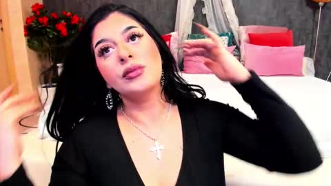 Eliza online show from February 11, 7:26 pm