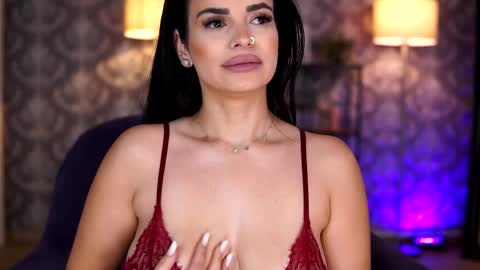 NayRazahra online show from March 14, 2:56 am