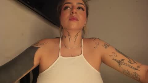 nazzz10 online show from May 23, 4:05 pm
