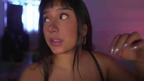 Nefertari online show from February 20, 1:23 pm