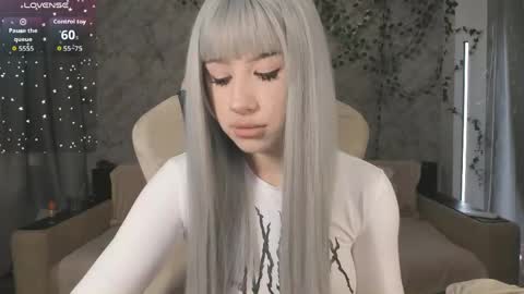Eva online show from April 27, 12:13 pm