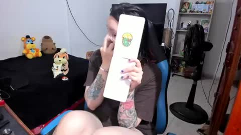Geek Nicole    im Neeko UwU online show from July 15, 11:48 am