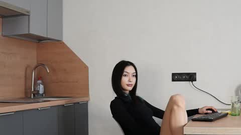 Kemi  online show from February 15, 5:10 am