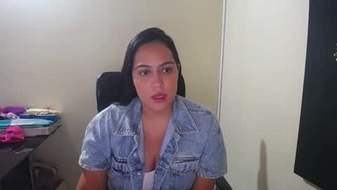 kelly lopez online show from December 20, 1:33 pm