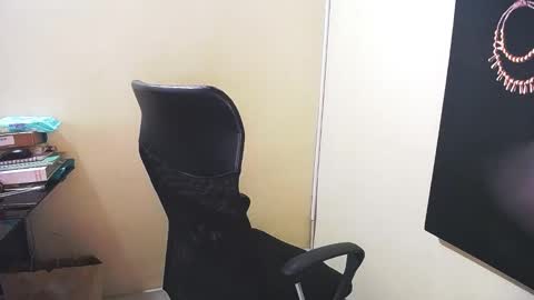 kelly lopez online show from January 14, 1:49 pm