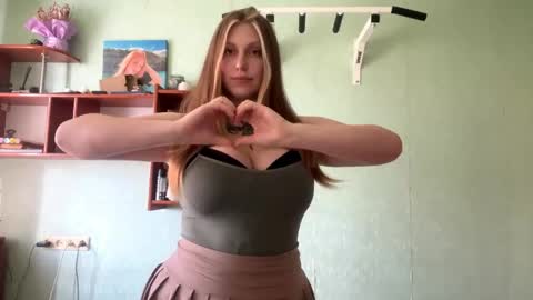 neomimaddern online show from May 15, 3:43 am