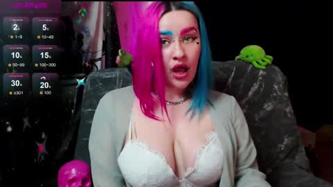 Ada online show from April 22, 4:26 pm