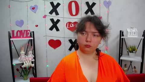 NeonilaLisova online show from September 14, 5:38 am