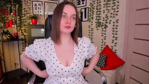 nero_asta online show from June 22, 10:56 am