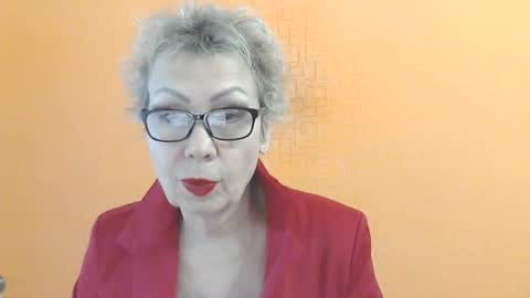 NessyJenixs online show from January 8, 9:24 am