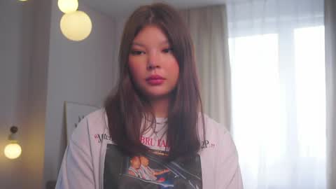 Yuna  online show from May 28, 12:14 pm