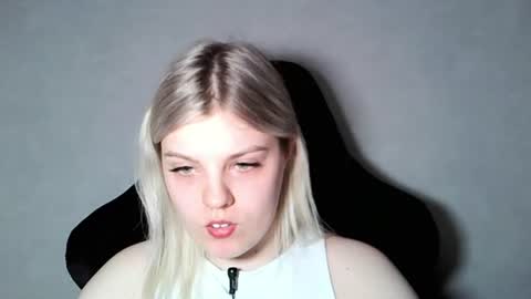 never_enoughh online show from June 12, 3:42 pm
