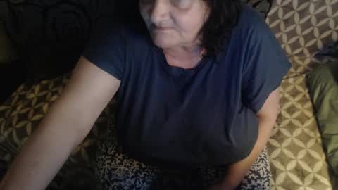 Lilly  online show from June 5, 2:26 am