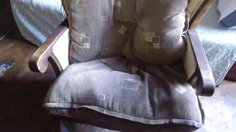 Snapshot of new_milf chatting on September 20, 2:15 pm Lilly online show from September 20, 2:15 pm