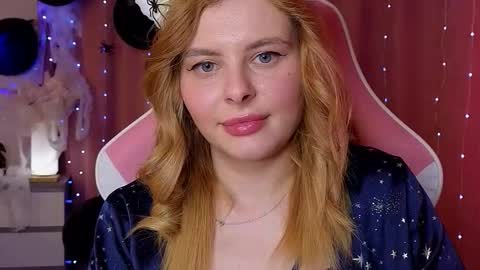 Snapshot of newdayo chatting on October 24, 5:47 am newdayo online show from October 24, 5:47 am