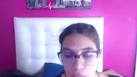 nextdoor_fantasy online show from March 13, 4:25 am