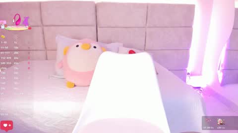 Nia online show from January 12, 11:59 am