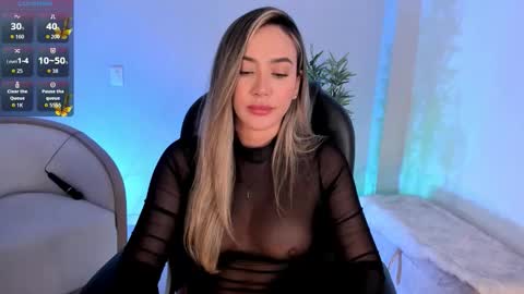 Nia  online show from February 16, 11:26 pm