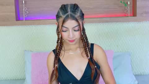 nicky_belmonth online show from September 21, 3:27 am