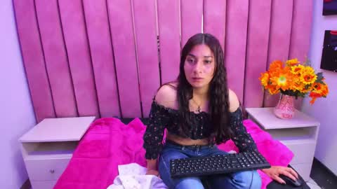 Nicky Miler online show from November 8, 4:23 pm