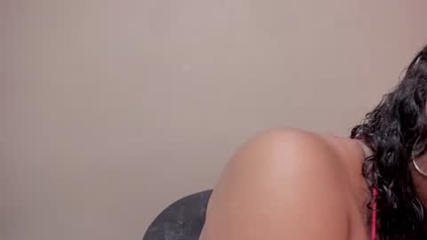 nicohillx online show from July 10, 9:15 pm