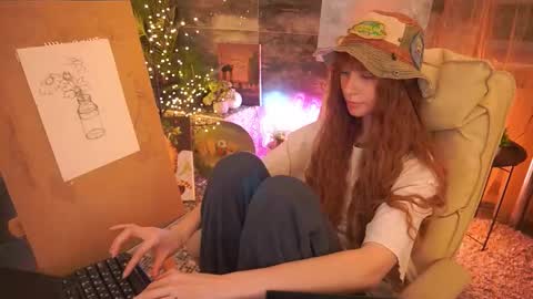 Nicol Moonn online show from March 19, 10:03 pm