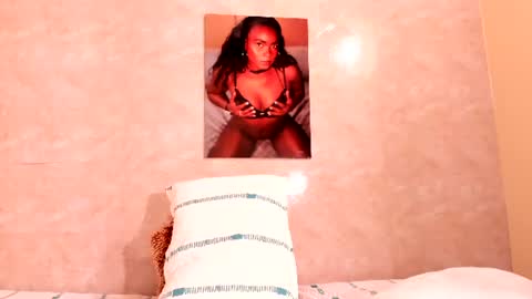Nicol Villa online show from June 8, 3:35 pm