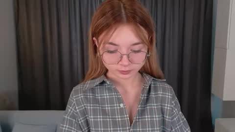 Snapshot of nicole_carters chatting on October 12, 6:05 am Nicole online show from October 12, 6:05 am