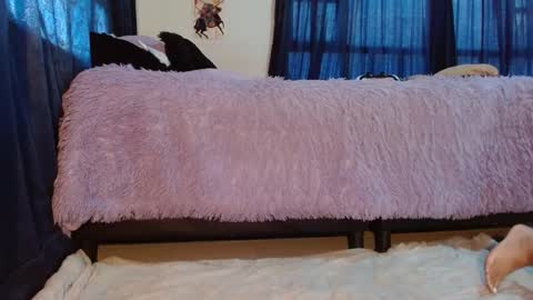  Anna Nicole  online show from January 4, 1:53 pm