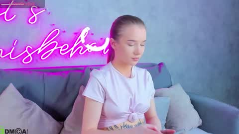 Nicole  My schedule for the week 2 GMT  9am-15pm  Mo Tu Th Fr online show from March 4, 9:27 am