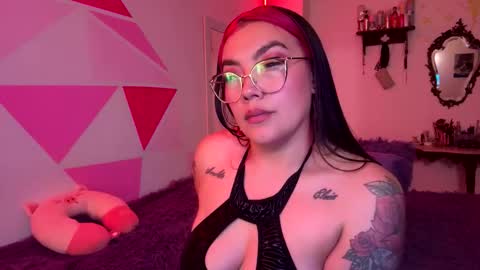 Nicole online show from February 26, 5:50 am