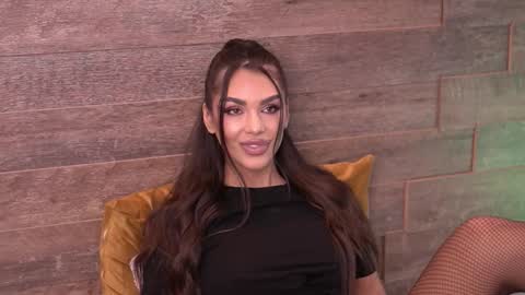 Snapshot of nicoledevin chatting on September 27, 8:21 am Nicole online show from September 27, 8:21 am