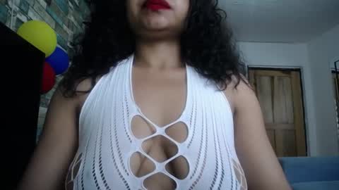Nicole online show from July 9, 8:55 pm