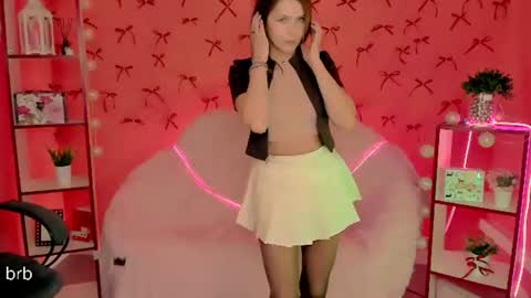 nicolehits online show from July 28, 3:21 pm