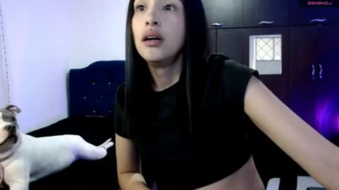 Nicole online show from June 17, 10:33 pm